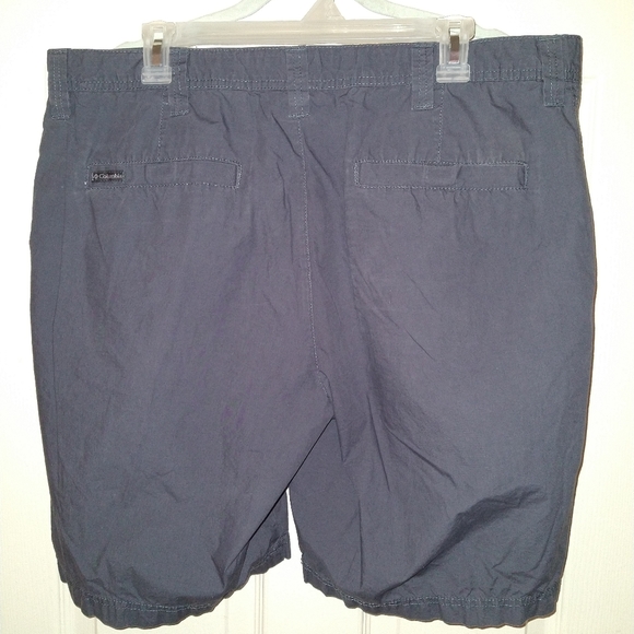 Columbia Sportswear Blue 100% Cotton Cargo Shorts Men's sz 38x10. - Picture 2 of 5